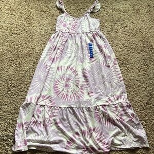 Big Girls Sundress! Size L 14/16. Purple and White